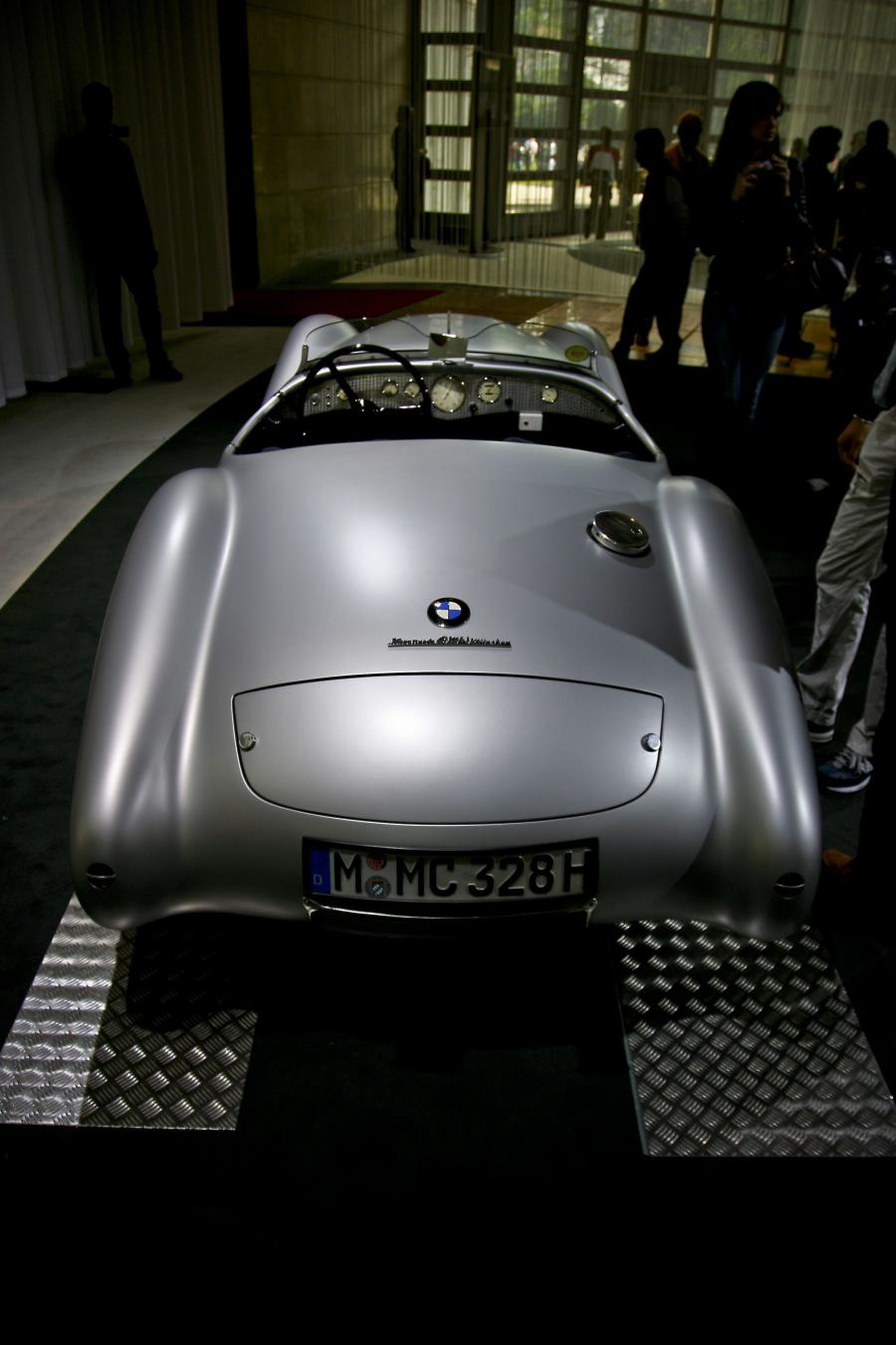  BMW 328 Mille Miglia Roadster 1940 года  (фото 3 из 9)
